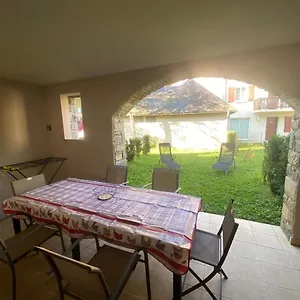  Appartement Hyper-centre 6personnes Jardin Proche Balnéa Et Skywall